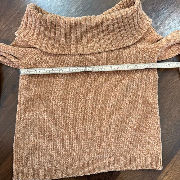 Cinq A Sept Off Shoulder Chunky Sweater Casual Cozy Super Soft Tan Sz M - Picture 5 of 5